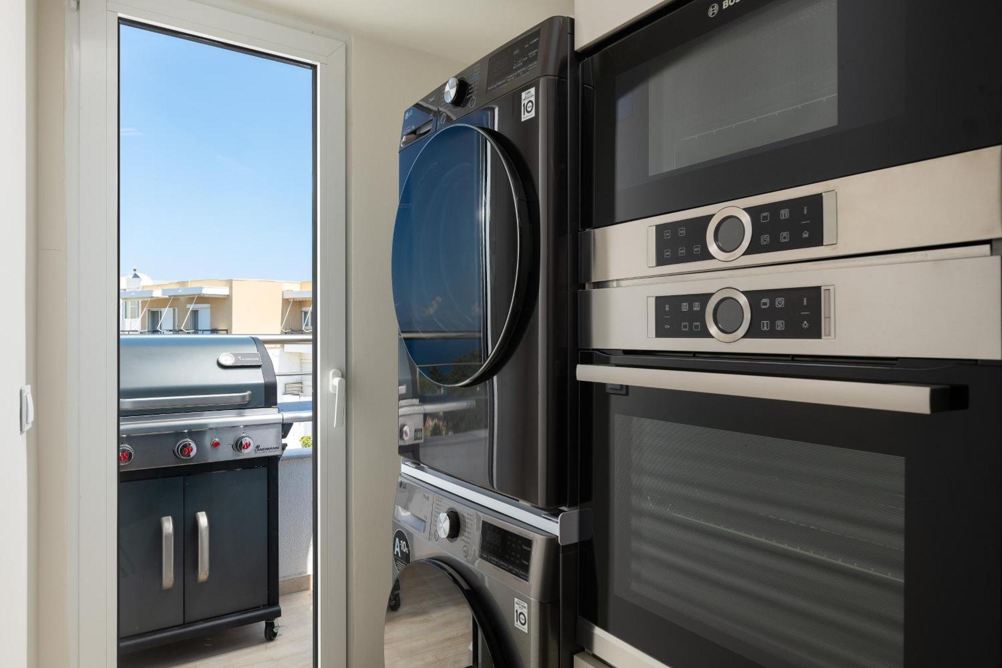 Celestial Blu Penthouse Rhodes City