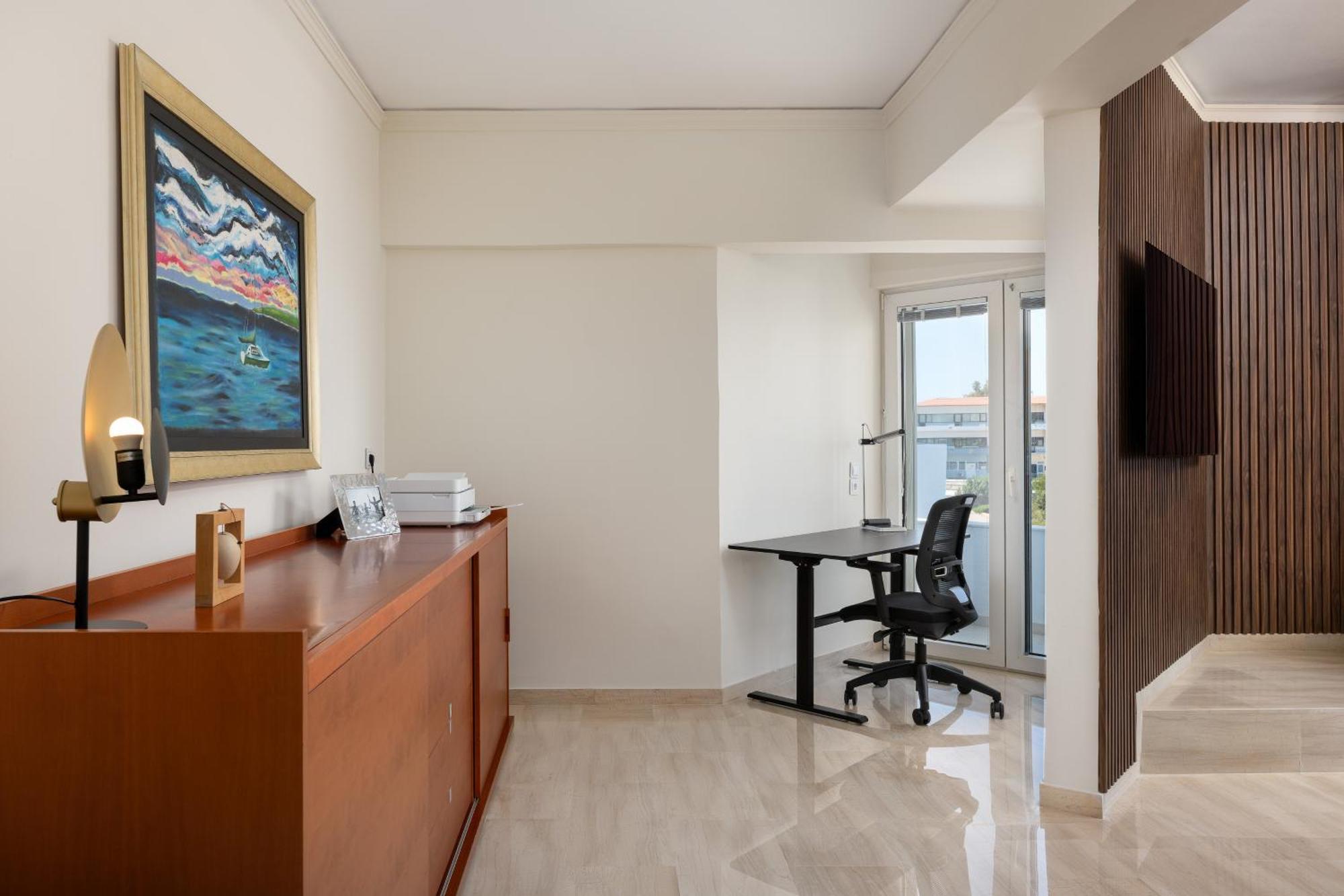 Celestial Blu Penthouse * Rhodes City